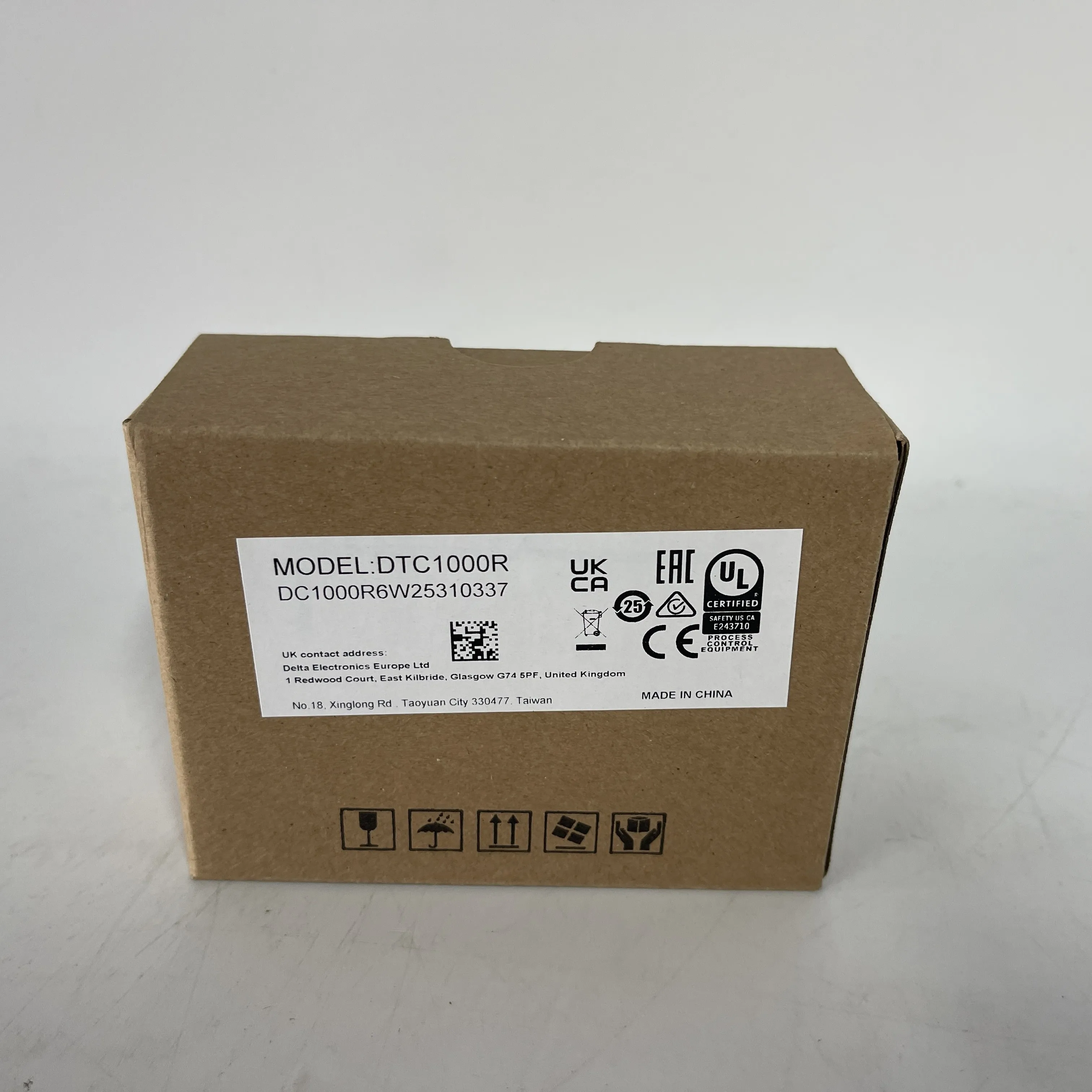Delta Temperature Controller DTC1000R
