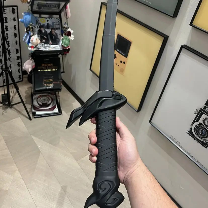 New Arrival Simulation Gravity Sword Toy Knife Plastic 3D Sword Printed Gravity Cosplay Yasuo 3D Printed Gravity Knife Toy
