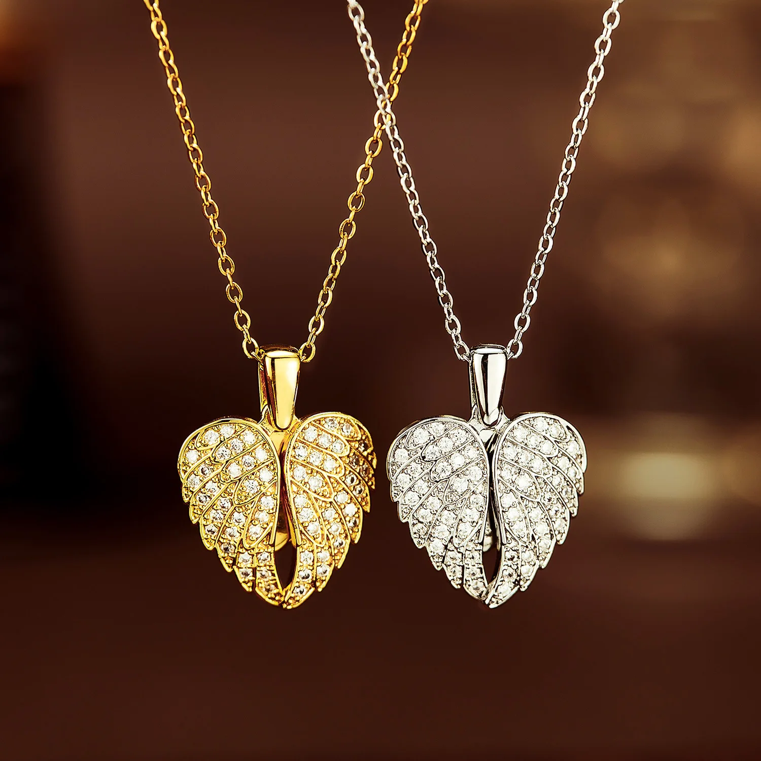 18k Gold Plated Stainless Steel Angel Wings Locket Necklace Personalized Zircon Heart Pendant Custom Memorial Jewelry for Women