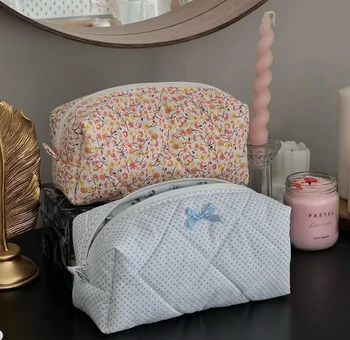 Large Capacity Custom Quilted Floral  & Fresh Polka Dot Design for Skin Care Product Storage Cosmetic Bags