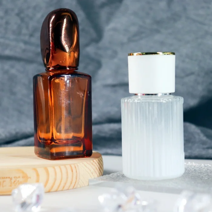 20 ml 30 ml 50 ml Glass Perfume Bottle Packaging Round Transparent Perfume Bottle Empty Glass Spray Bottle