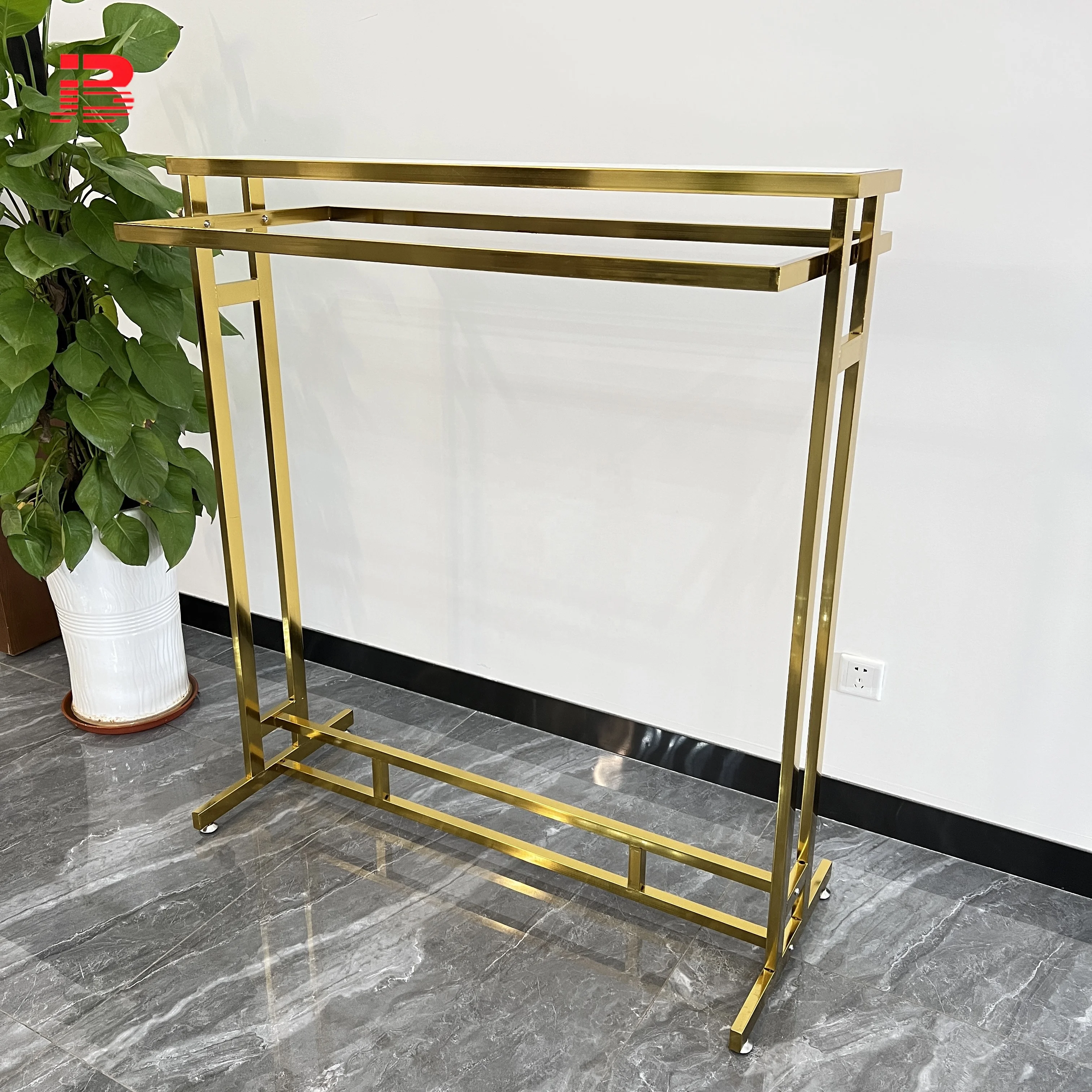 Golden Clothes Display Rack Double Sided Multifunctional Garment Store Display Racks manufacture