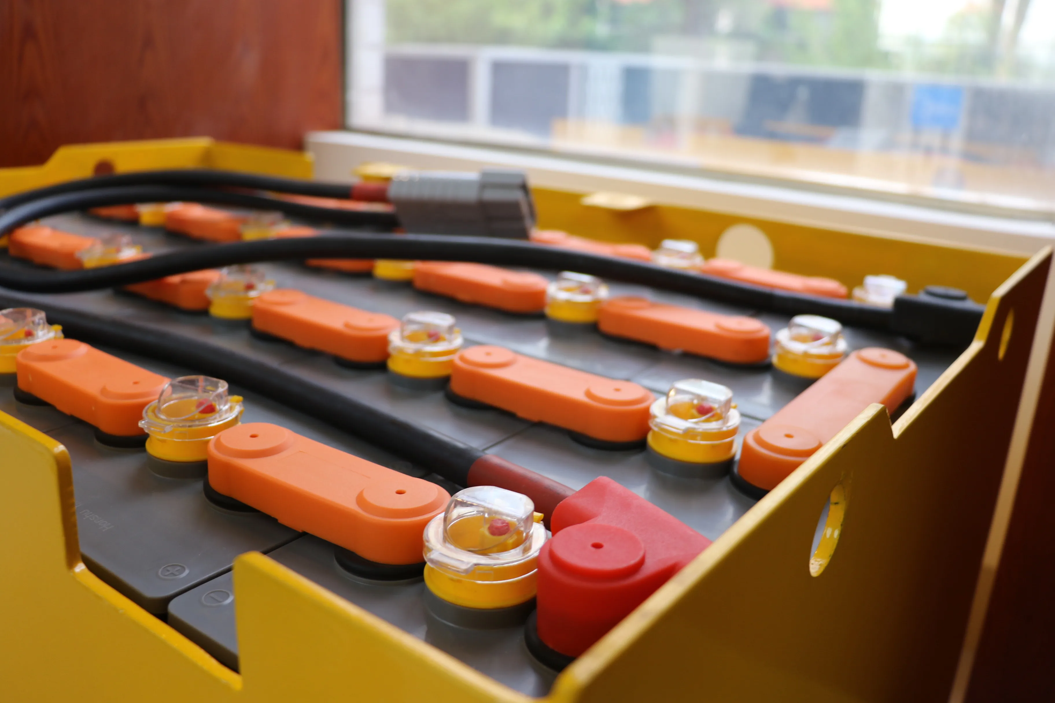 4 Pzs Battery Operated Forklift Forklift Battery 48v Forklift Battery