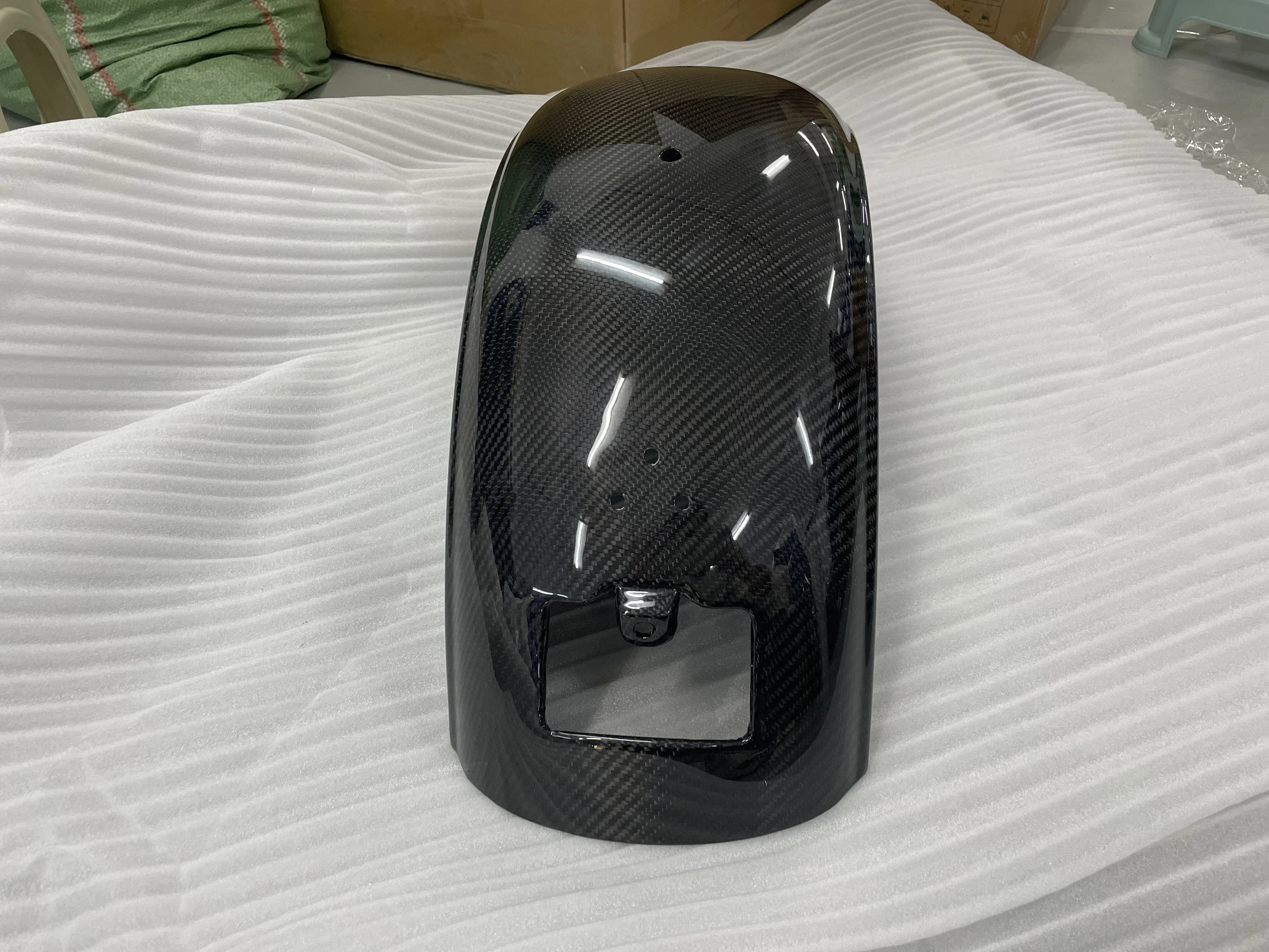 AKOSO Twill Weave Glossy 3K Carbon Fiber Motorcycle Rear Fender for Harley Davidson Low Rider S FXLRS Low Rider ST FXLRST FXRST