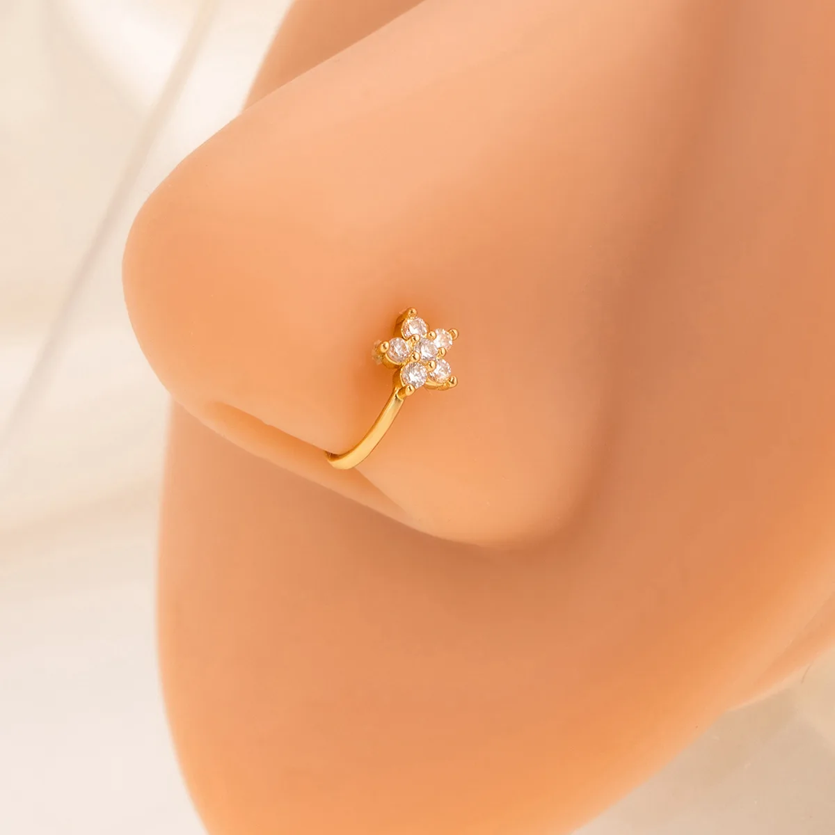 Fake Nose Piercing Fake Septum Non-Pierced Clip Nose Piercing Nose Ring Hoop Septum Fake Piercing Jewellery Women Men
