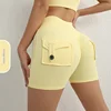 Nuovo colore giallo lavato