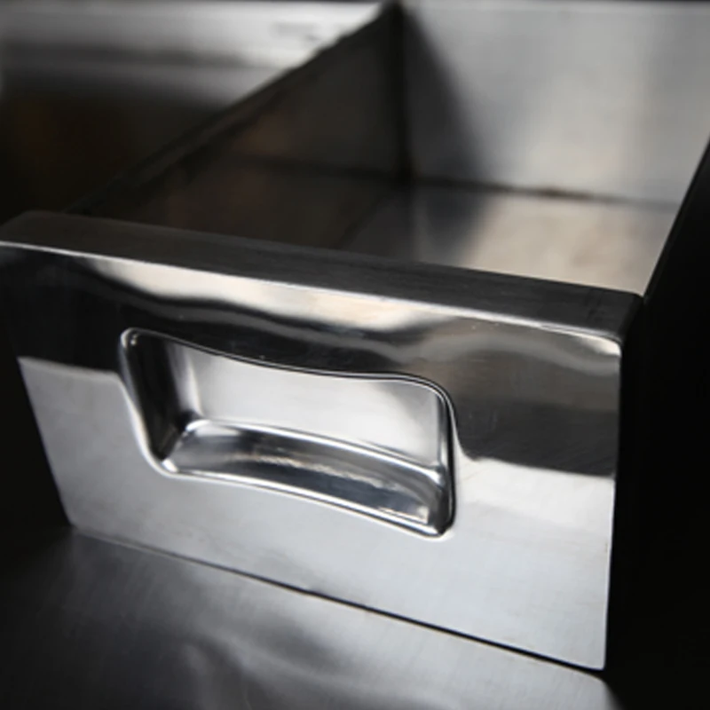 7-10 Seats Commercial Teppanyaki Grill Table with 8000W Power and 220-240V/380V for Restaurants