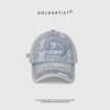 Trou bleu clair-blanc fusionny