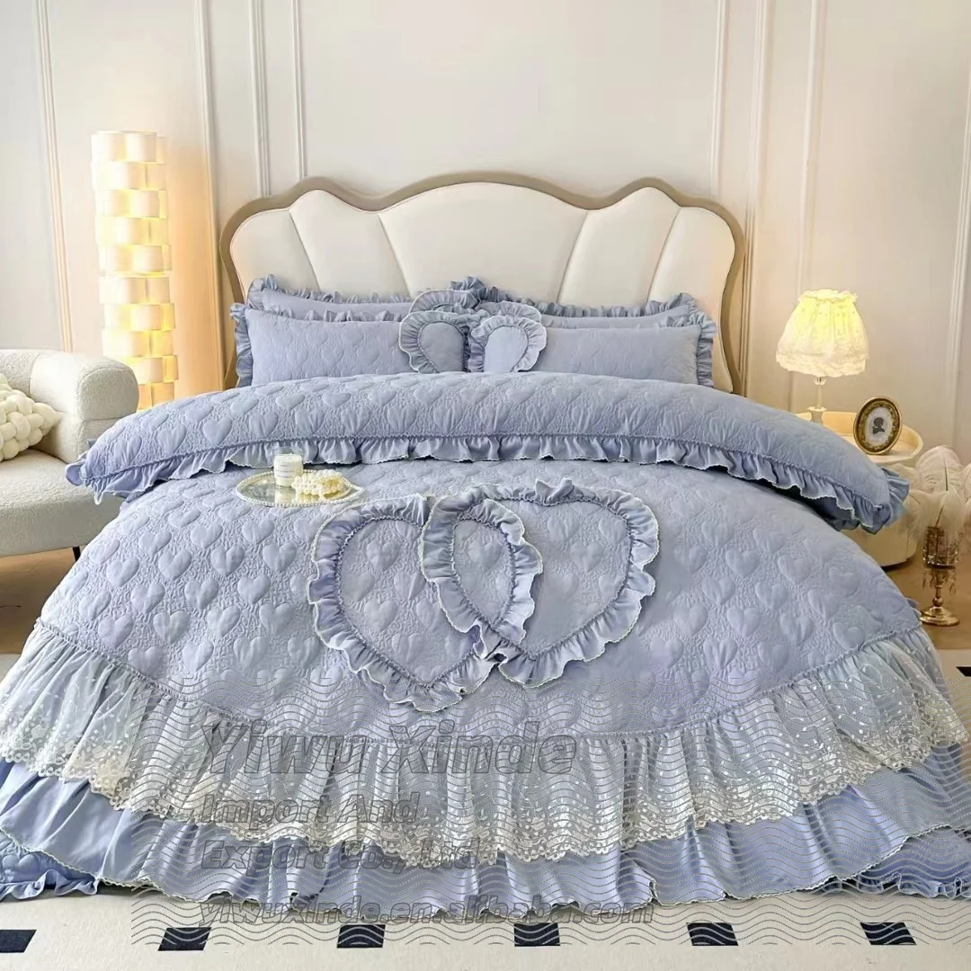 Set di biancheria da letto con motivo floreale con fiori e