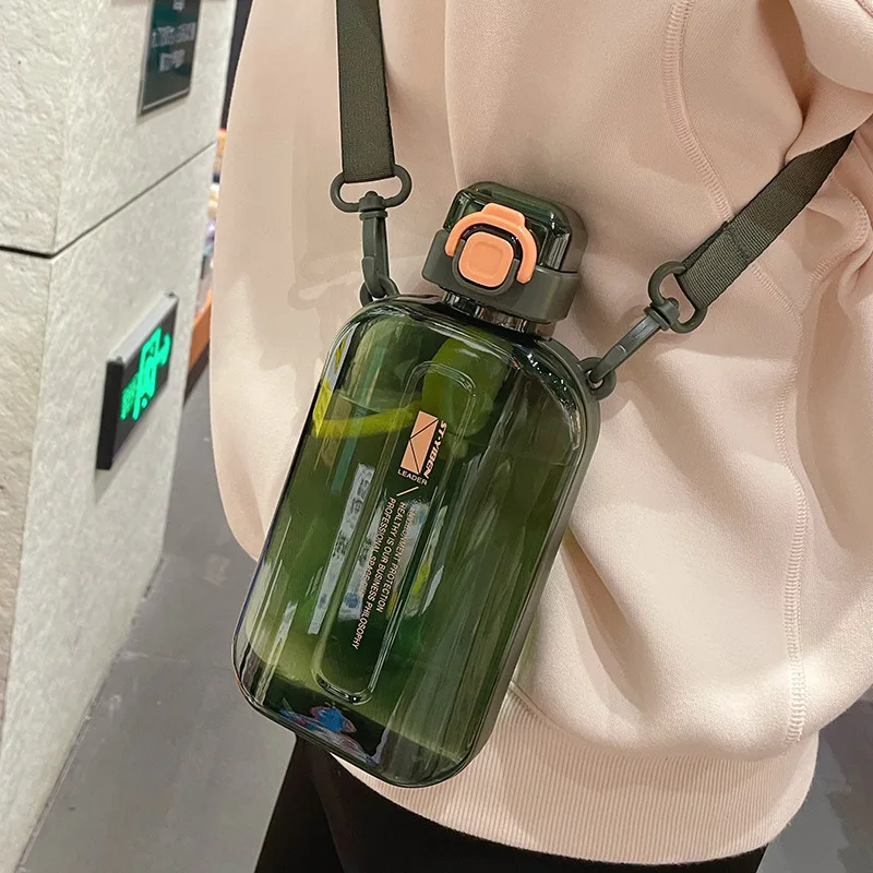 750ml Square Plastic Water Bottles Portable New Design Sports Large Girls Boy Plastic Water Bottle Cup Wholesale