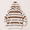 Sudaderas con capucha color café humano