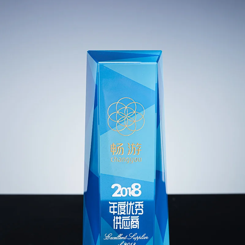 Factory direct sales can customize the k9 crystal color printing sandblasting award trophy supplier