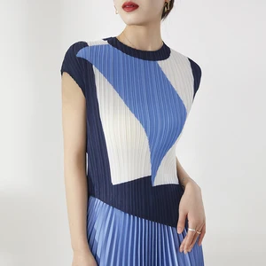 2025 Latest Summer Shirt Women's Blouses & Shirts Fashion Geometric Pattern Top Miyake Pleated Blouses