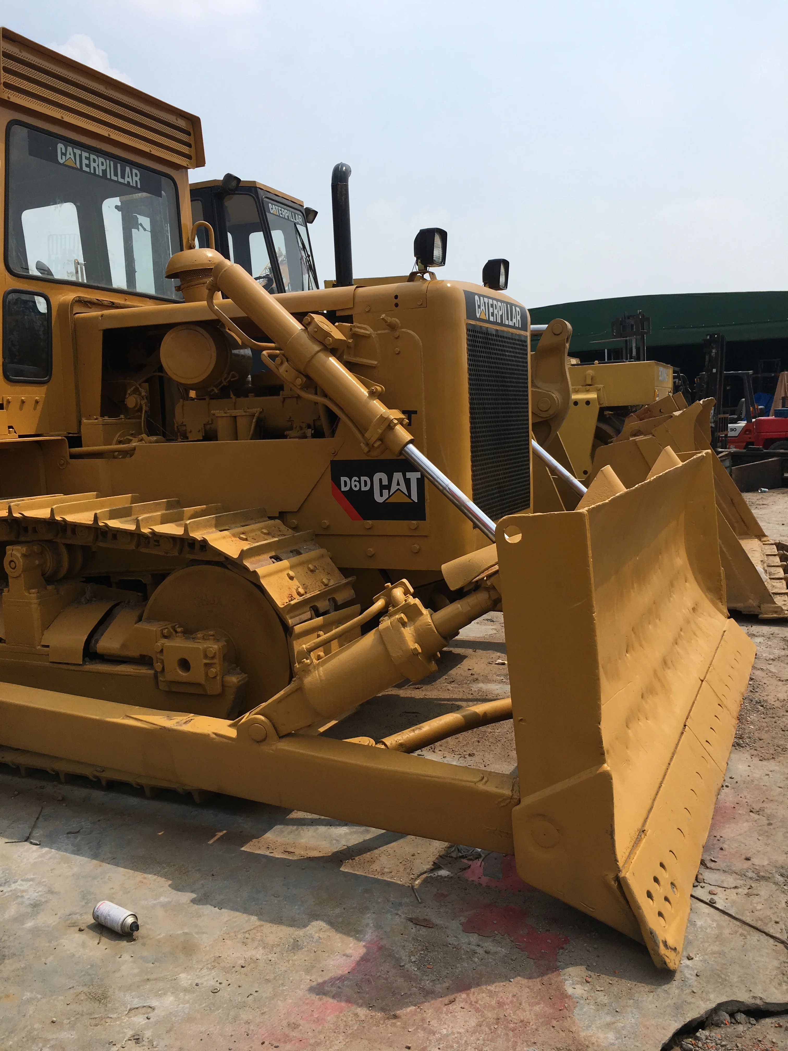 Good Condition Japanese Refurbished Catd6d 5t Crawler Mechanical Equipment Second Hand