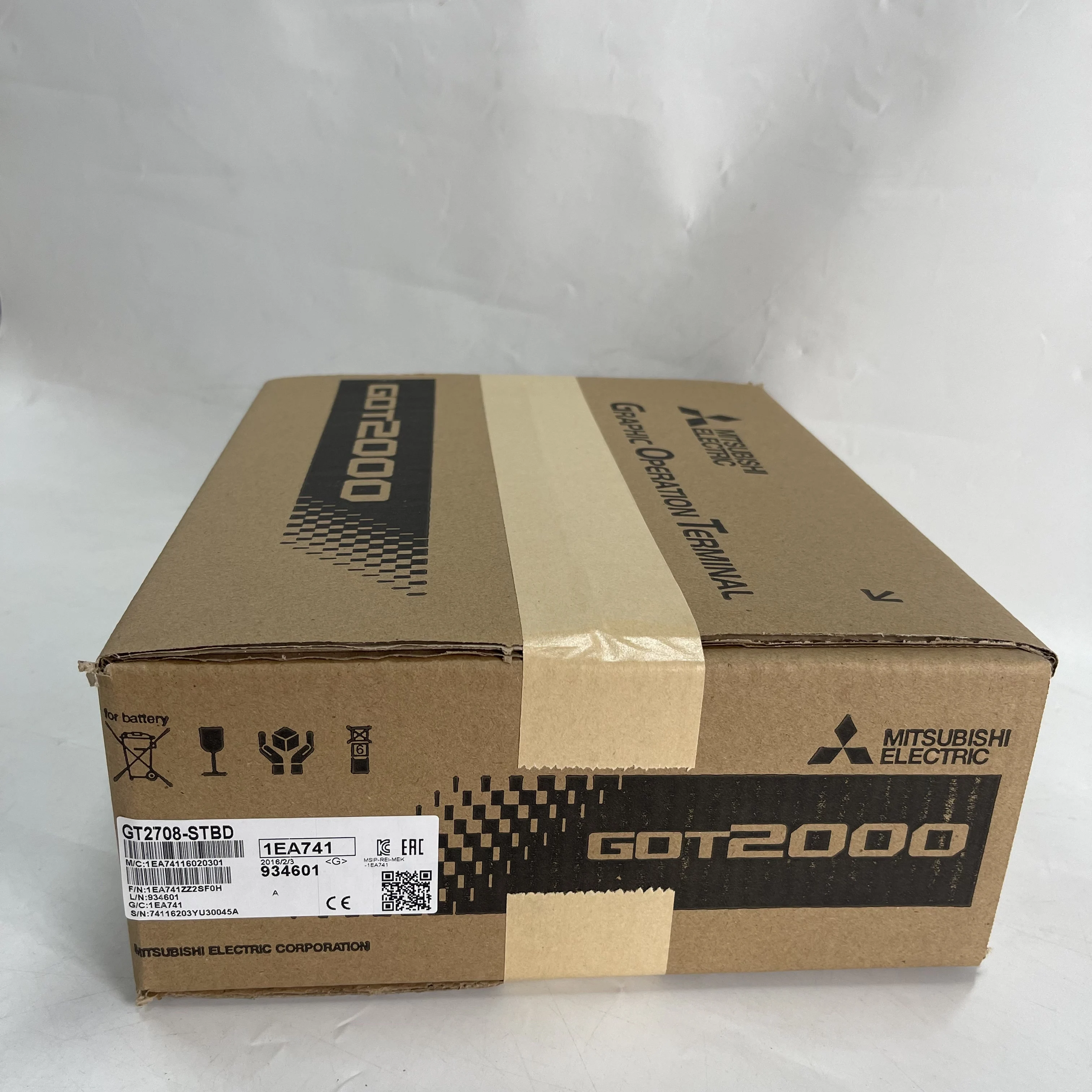 Mitsubishi Graphic Operation Terminal GOT2000 Series duplicate GT2708-STBD Mitsubishi Graphic Operation Terminal GOT2000 Series duplicate GT2708-STBD