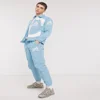 Azul claro