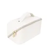 Elegant White (Plump Lapel)