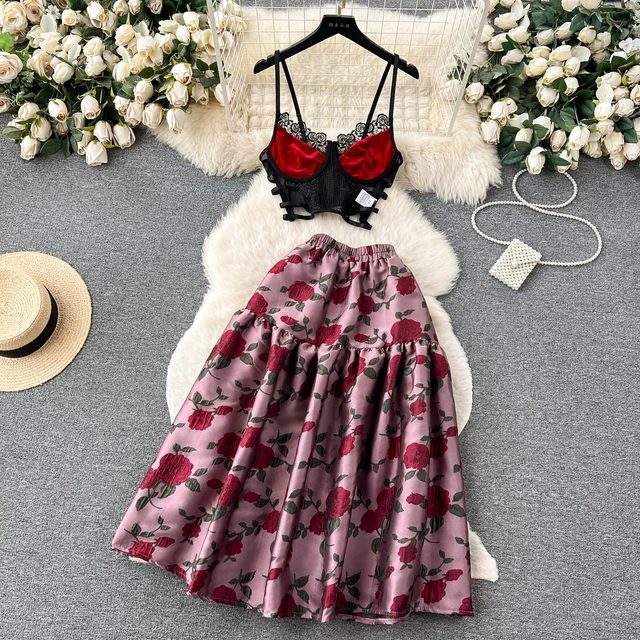 LE2116 Dopamine-Pure Hottie Chic Camisole Lace Top Top + Floral Mid-Length Skirt Two-Piece Set