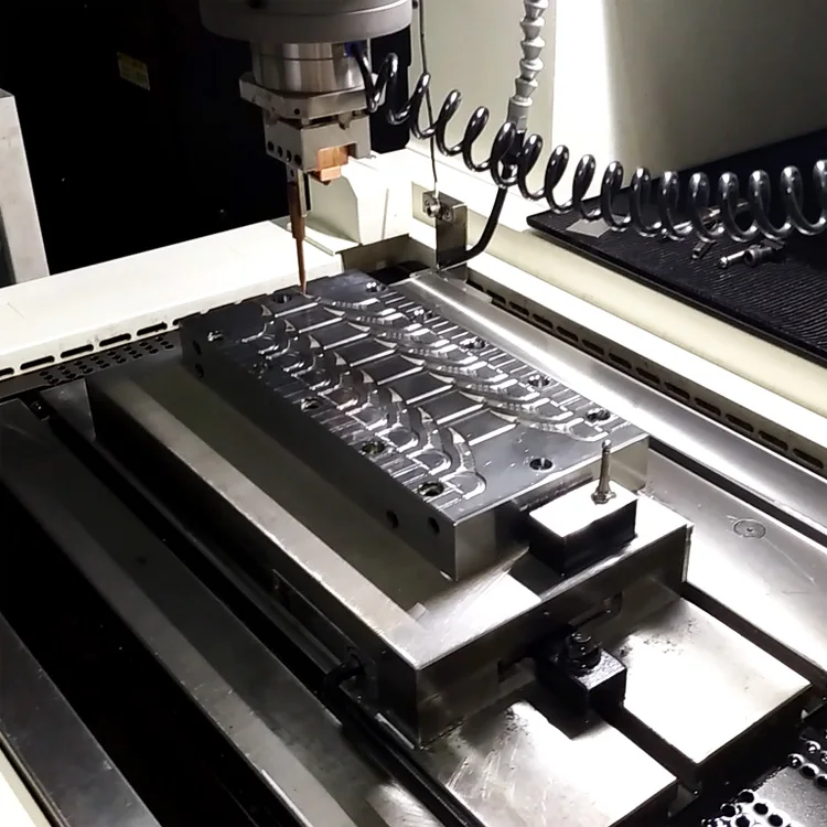 Make Custom Items 3D Company to Manufacture Design Plastic Injection Molding