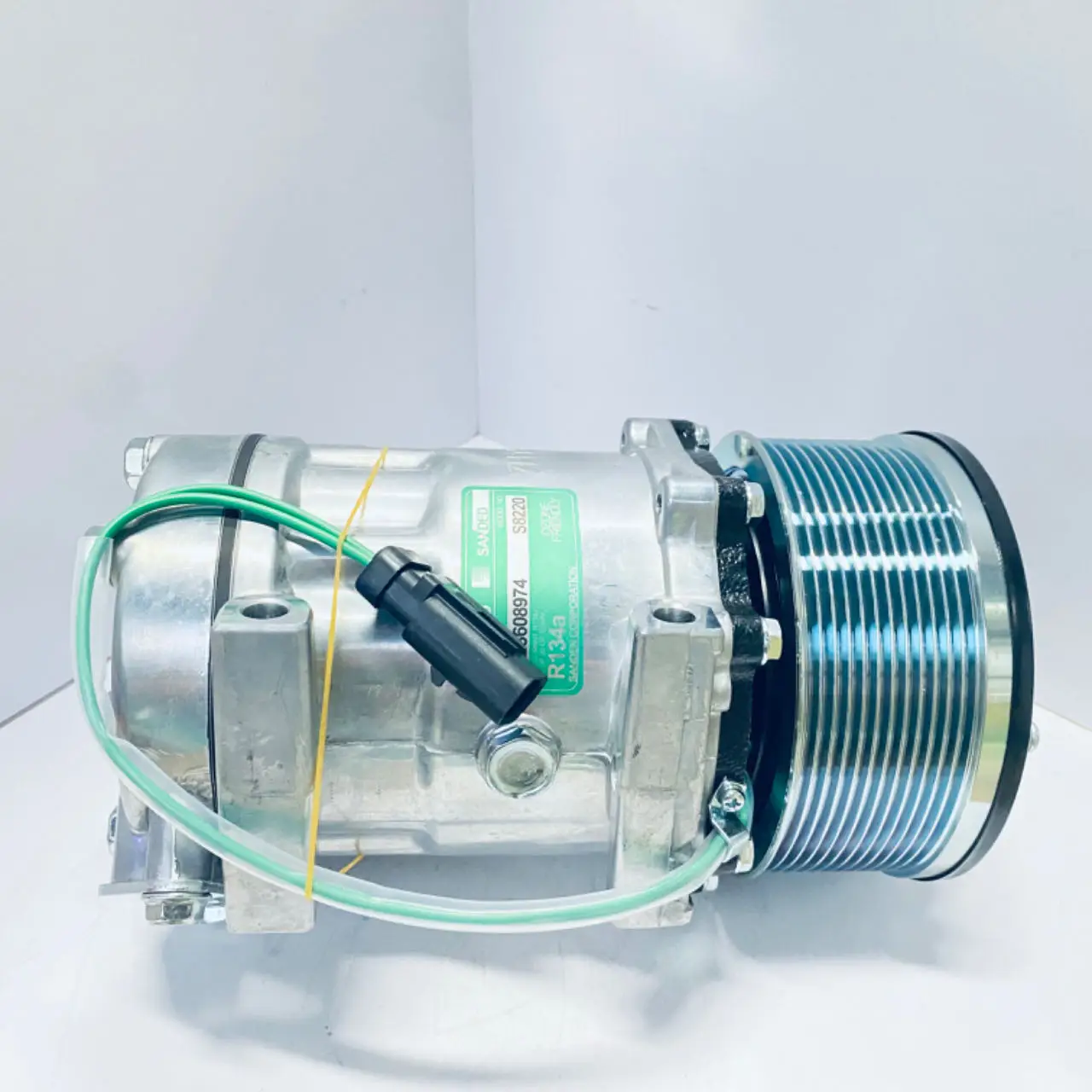 ForCAT 320E 323D 324E 329E E320D Excavator Air Conditioning Compressor 372-9295 3729295