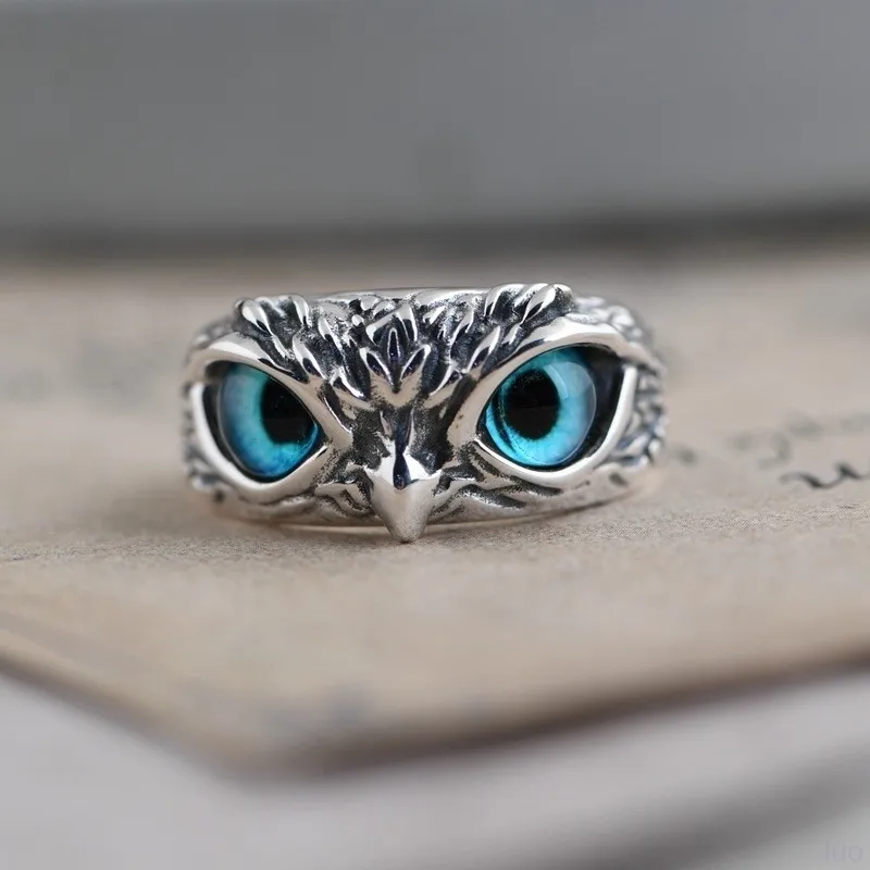 New Retro Blue Eyed Owl Ring