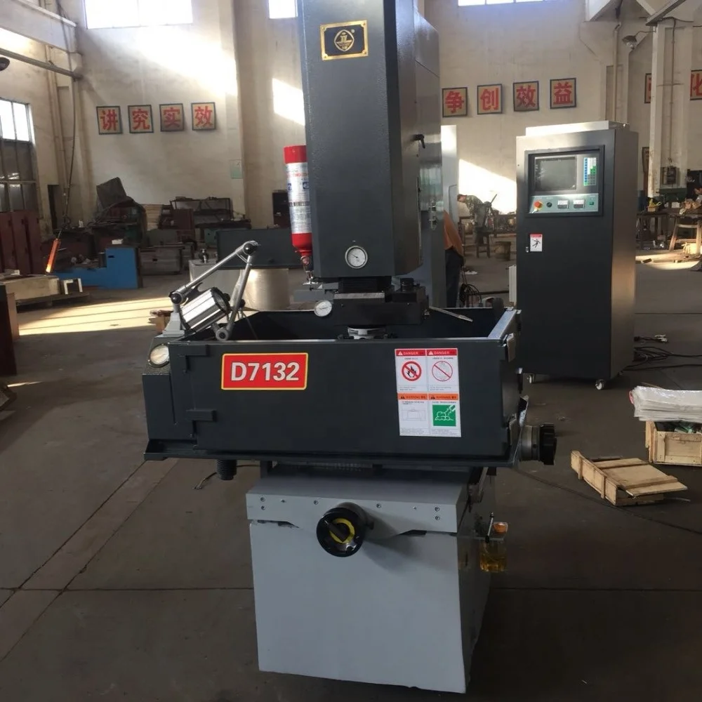 Znc sпарковка эрозия CNC Edm Die тонущий станок D7132