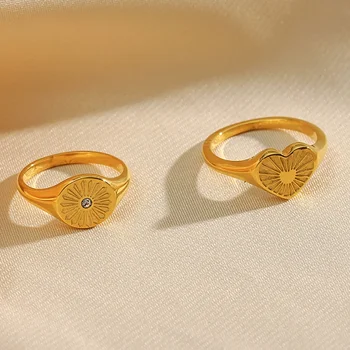 Vintage Engraved Ring Metal Heart Zircon Ring Heart Shaped Ring Gold Plated Best Sell
