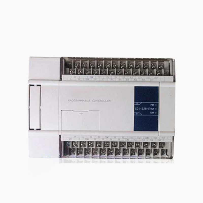 Ny og original XC1-32R-E Xc132re PLC-styringsenhed på lager i lageret