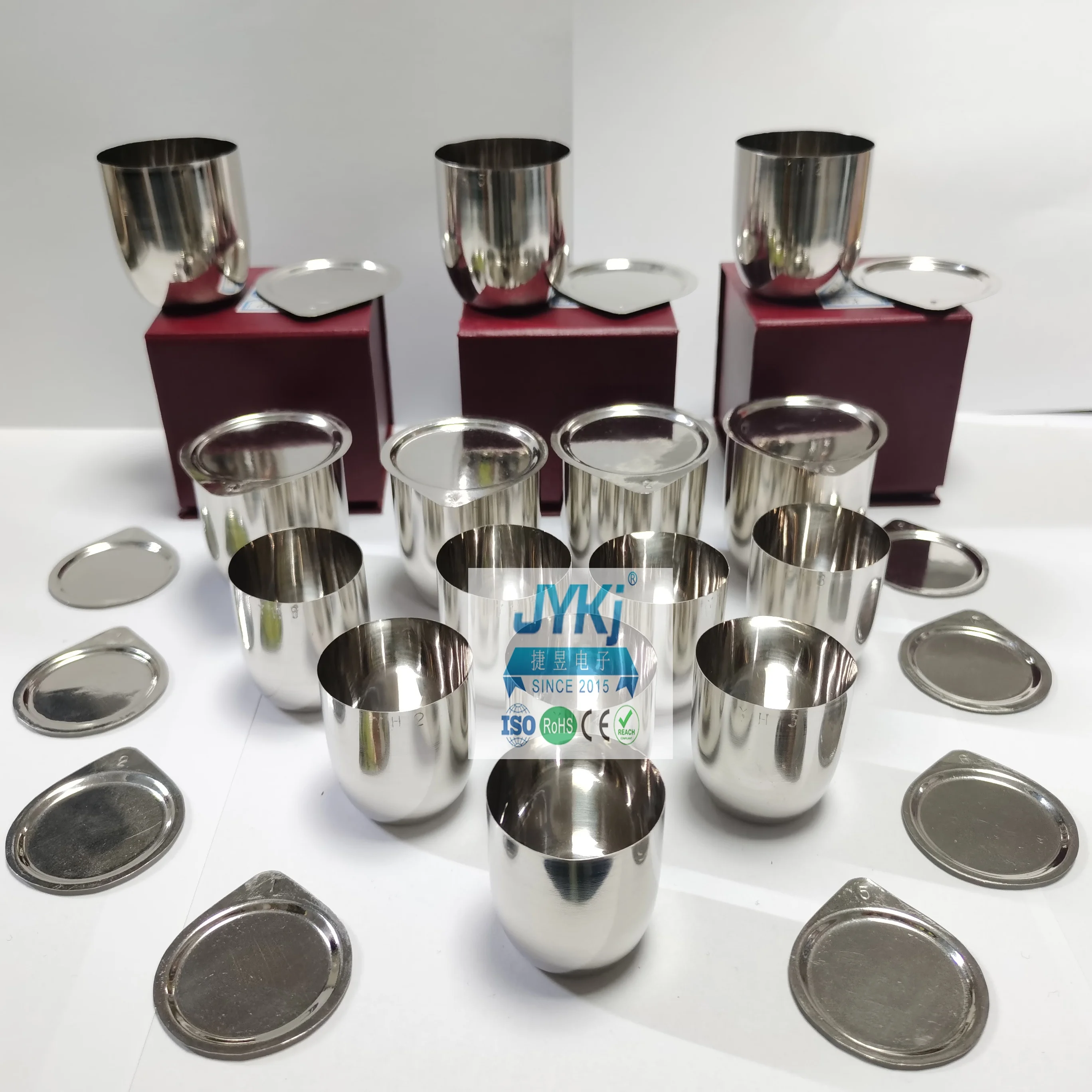 Производство 99.95% высокочистый тигель 30 мл/50 мл драгоценный металл Платина Pt для лабораторных