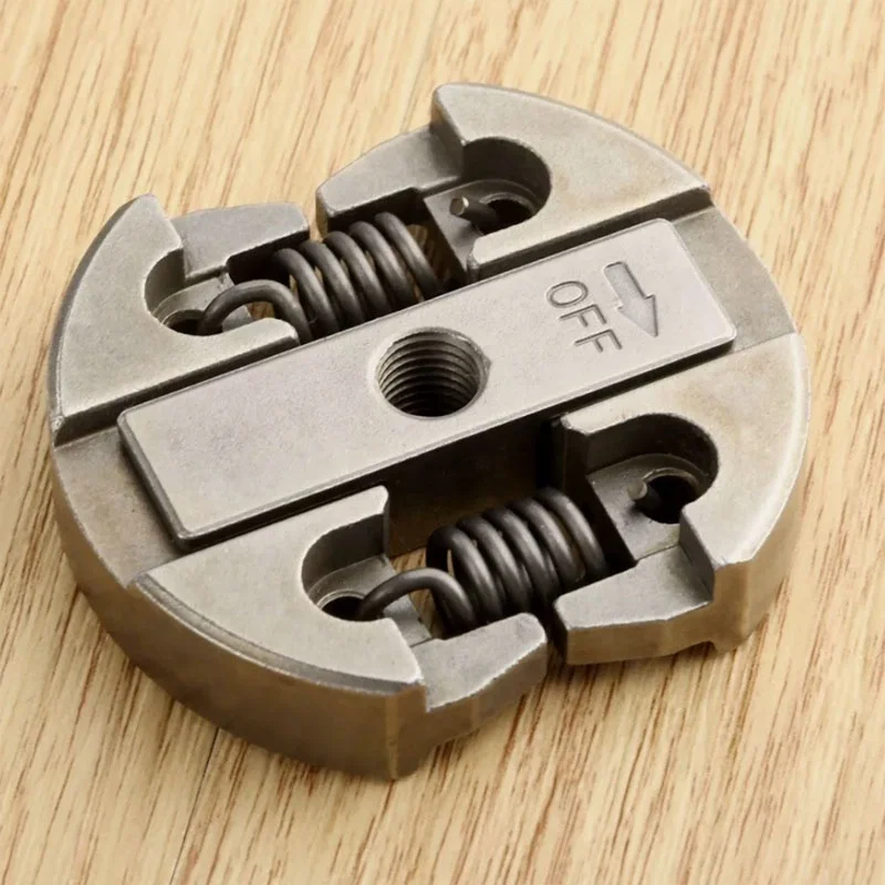 Motosega Da Potatura Frizione Motosega Ricambio Per Zenoah G2500 25cc - Compatibile Con Timberpro, Lawnflite, Carlton, Dimensioni 45.9x52x11mm Frizione Motosega Zenoah G2500