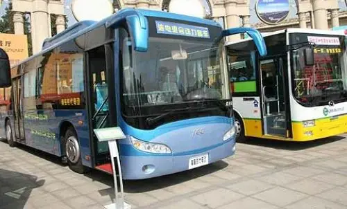 Best Deal Customized 6m Electric Bus with Aluminum Alloy Chassis Heavy Duty 15-20 Seat University Transport Automatic Gear Box AWD Drive - Image 6