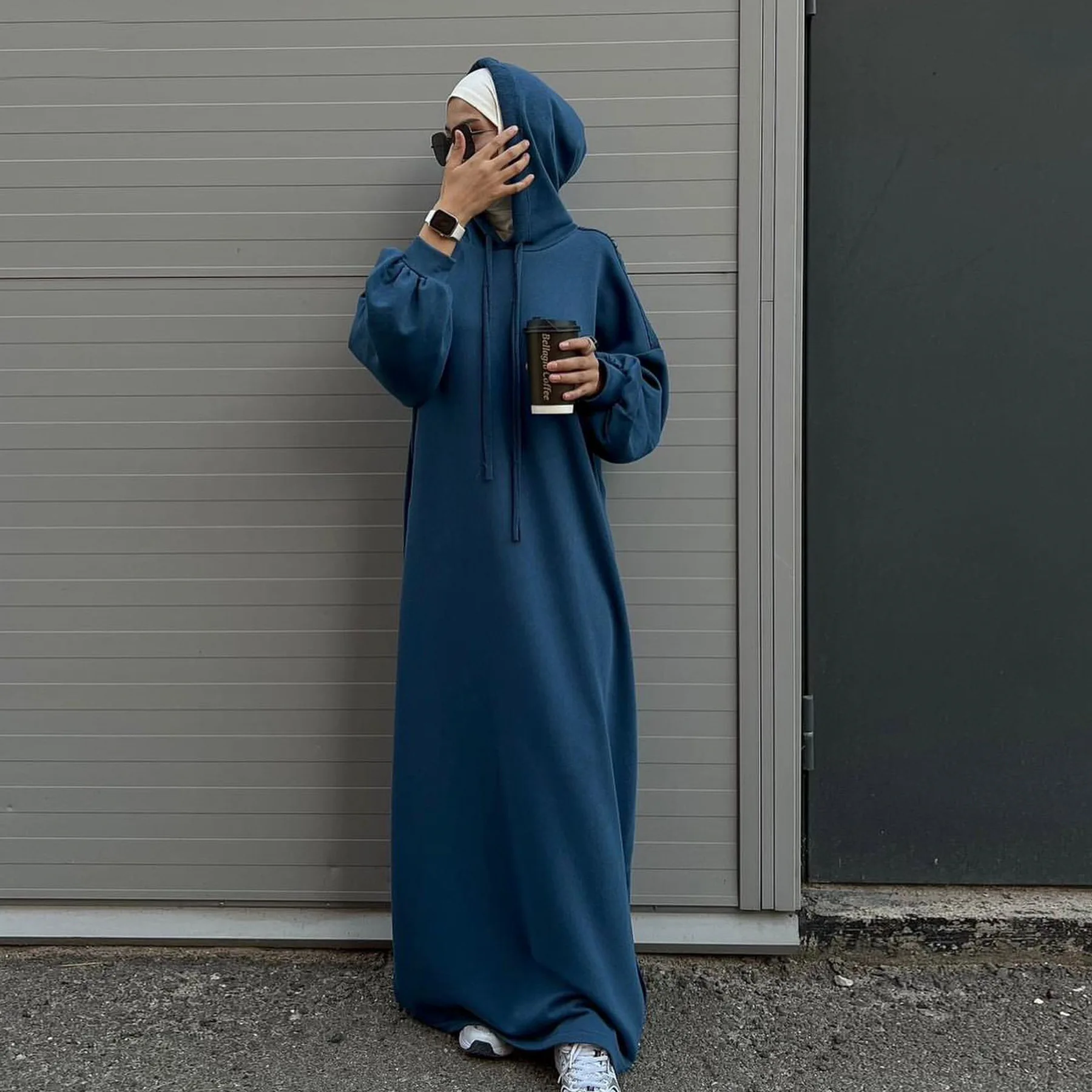 Women's Solid Color Polyester Hoodie Dress For Middle East Ethnic Wear In Winter