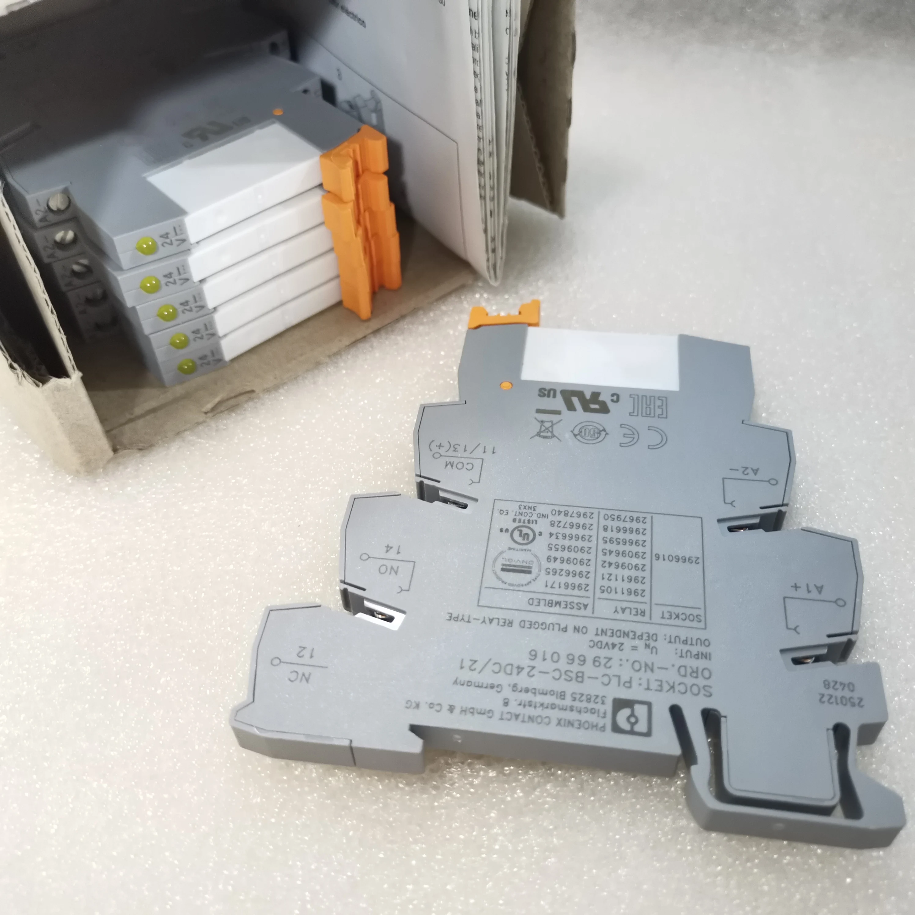 2966171 Original Brand Phoenix Relay Module Plcrsc 24dc/21/ Phoenix