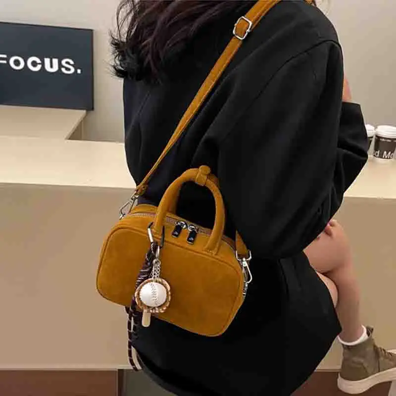 Popular Design Fashion Retro Design Women's Handbag Suede Leisure Travel Shoulder Mini Tote Bag in Stock