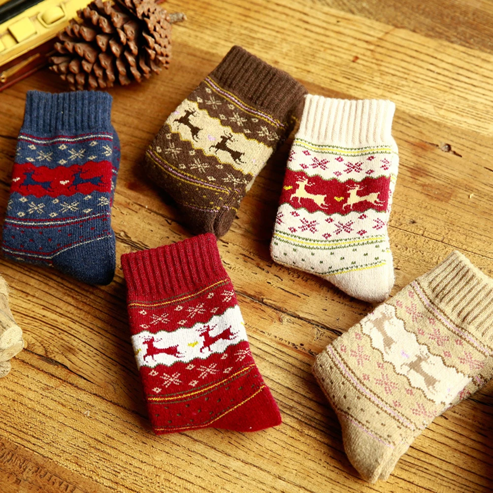 Christmas Gift Snowflake Deer Women Wool Socks Warm Cute Winter Sock Comfortable 