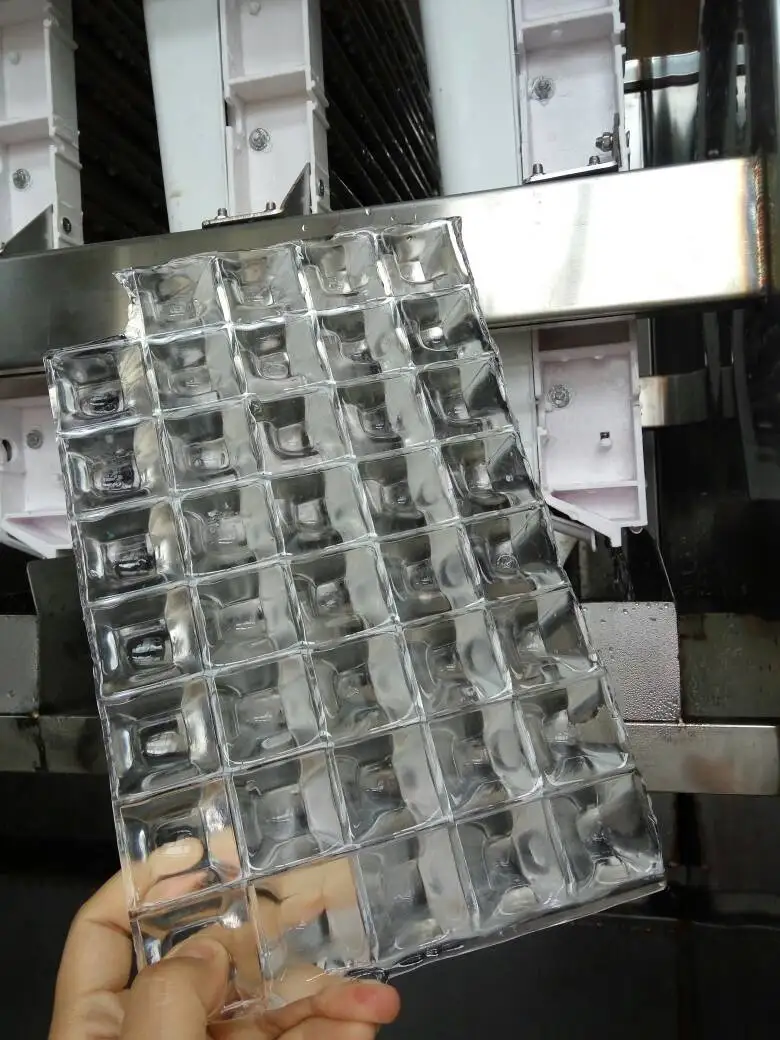 Low Temperature Preservation Cube Ice Speed Making Commercial Ice Block Making Machine for Bar Store Home Restaurant Buffet