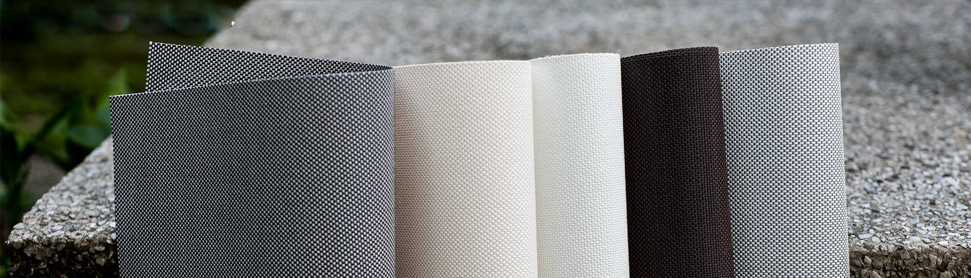 Low Price 430GSM 2/2.5/3m Width Polyester Sunscreen Fabric for Outdoor Blind Sunscreen