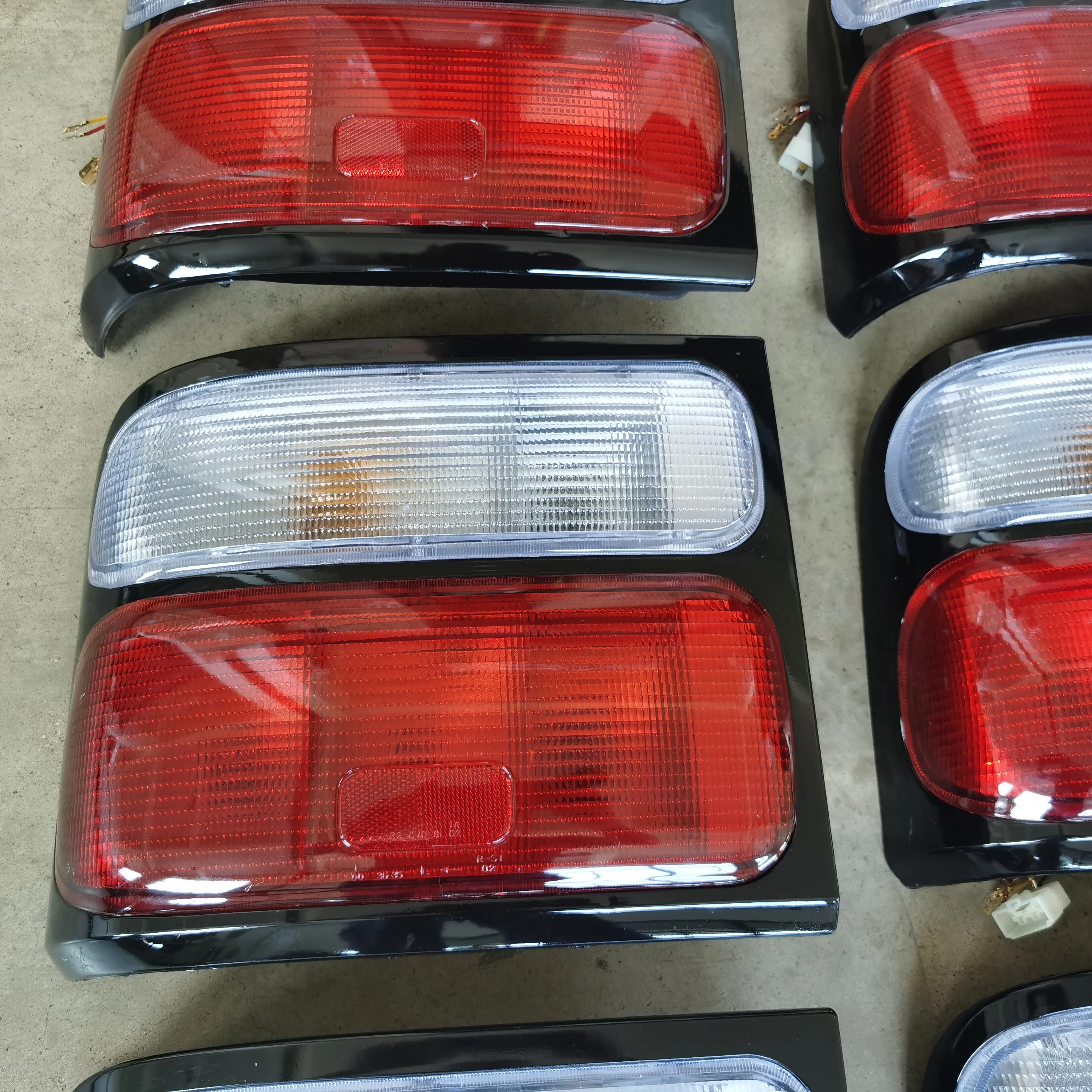 Горячая Распродажа для Toyota Coaster HZB BB высококачественные сигнальные фары для тренера 81551-36420 81561-36310