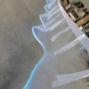 Gaze blanche avec lumière bleue - Prix au mètre