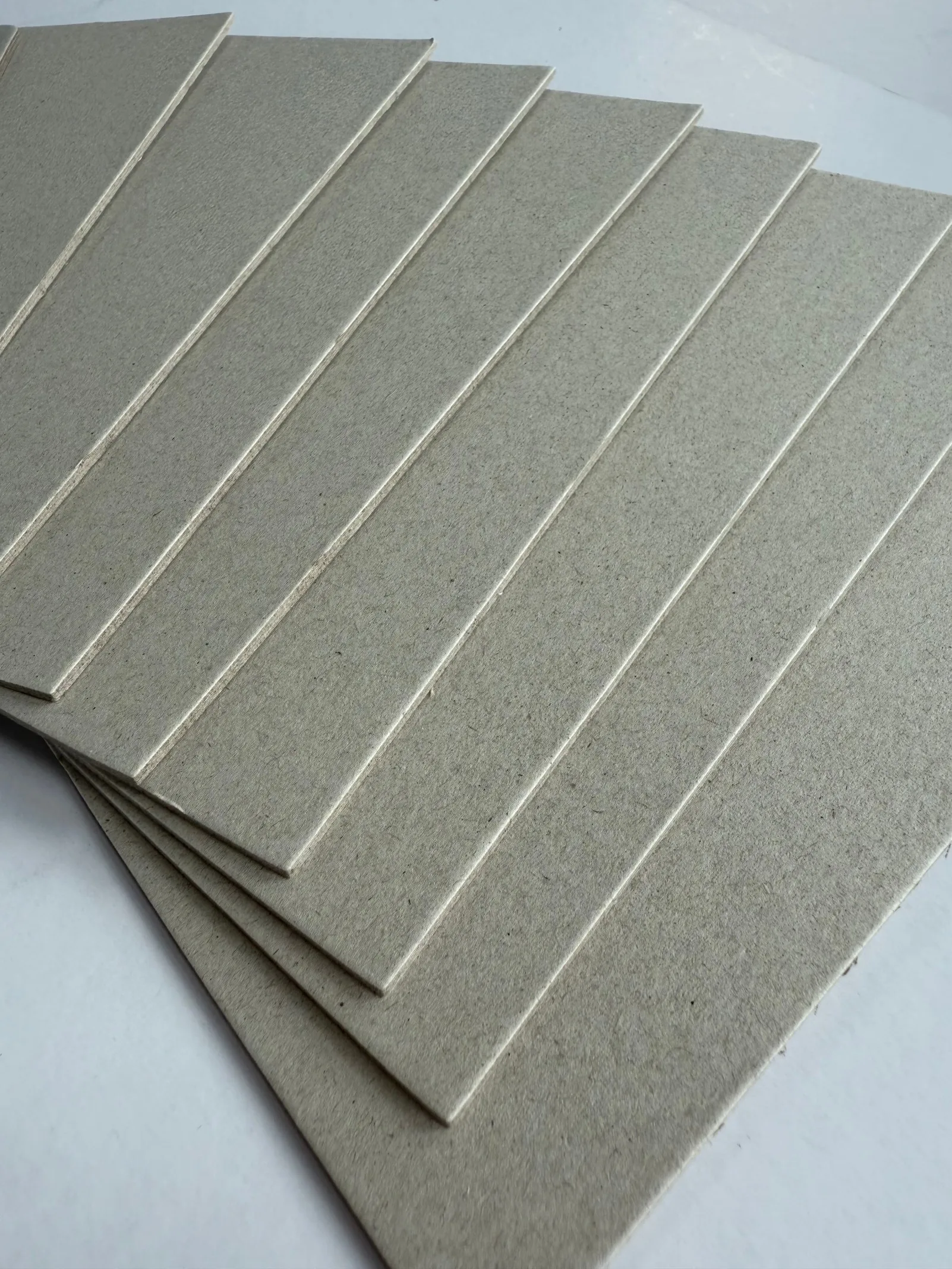 Hard Laminated Grey Card Board Thick Core Board Double Side Good ...