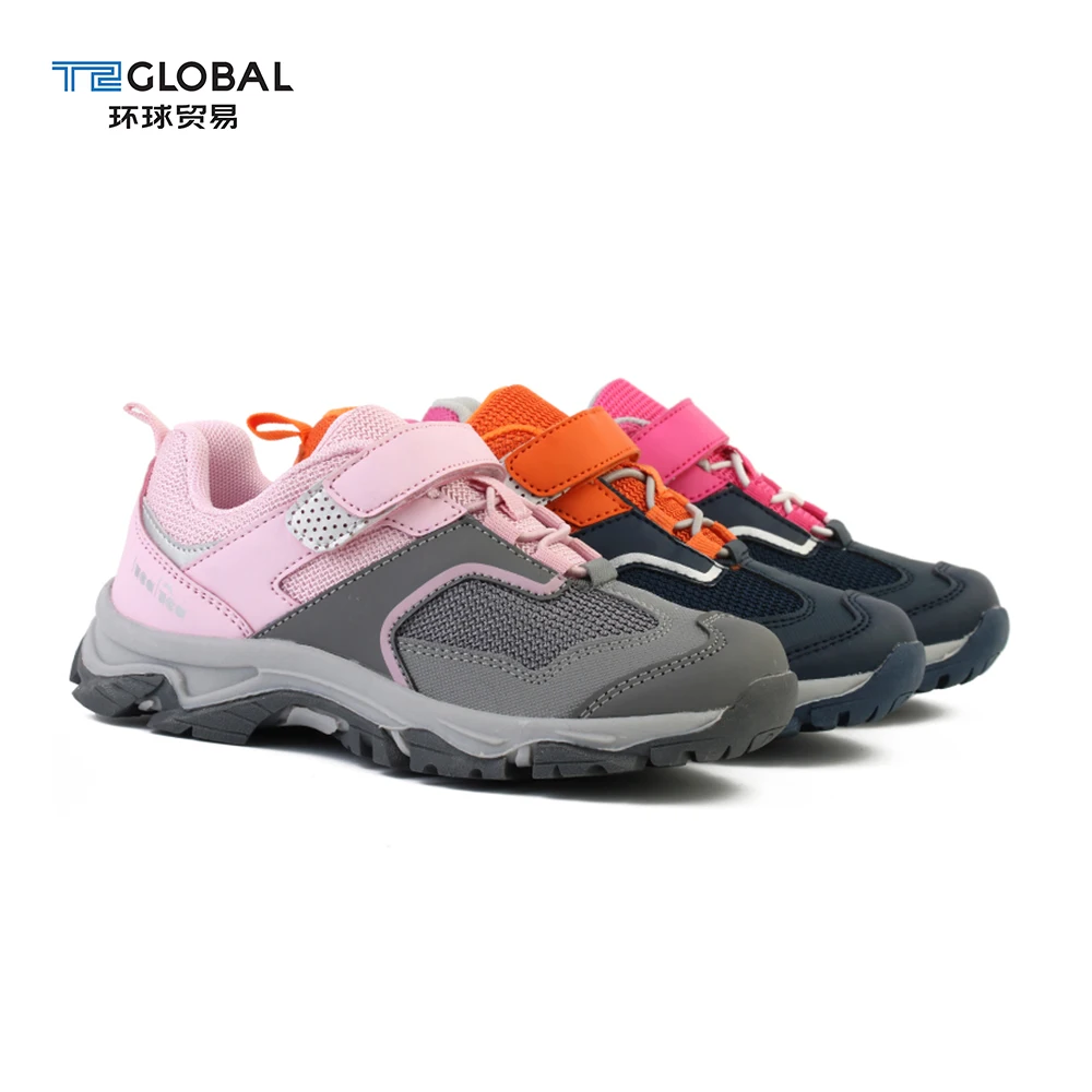 Детские кроссовки для девочек на массивной платформе