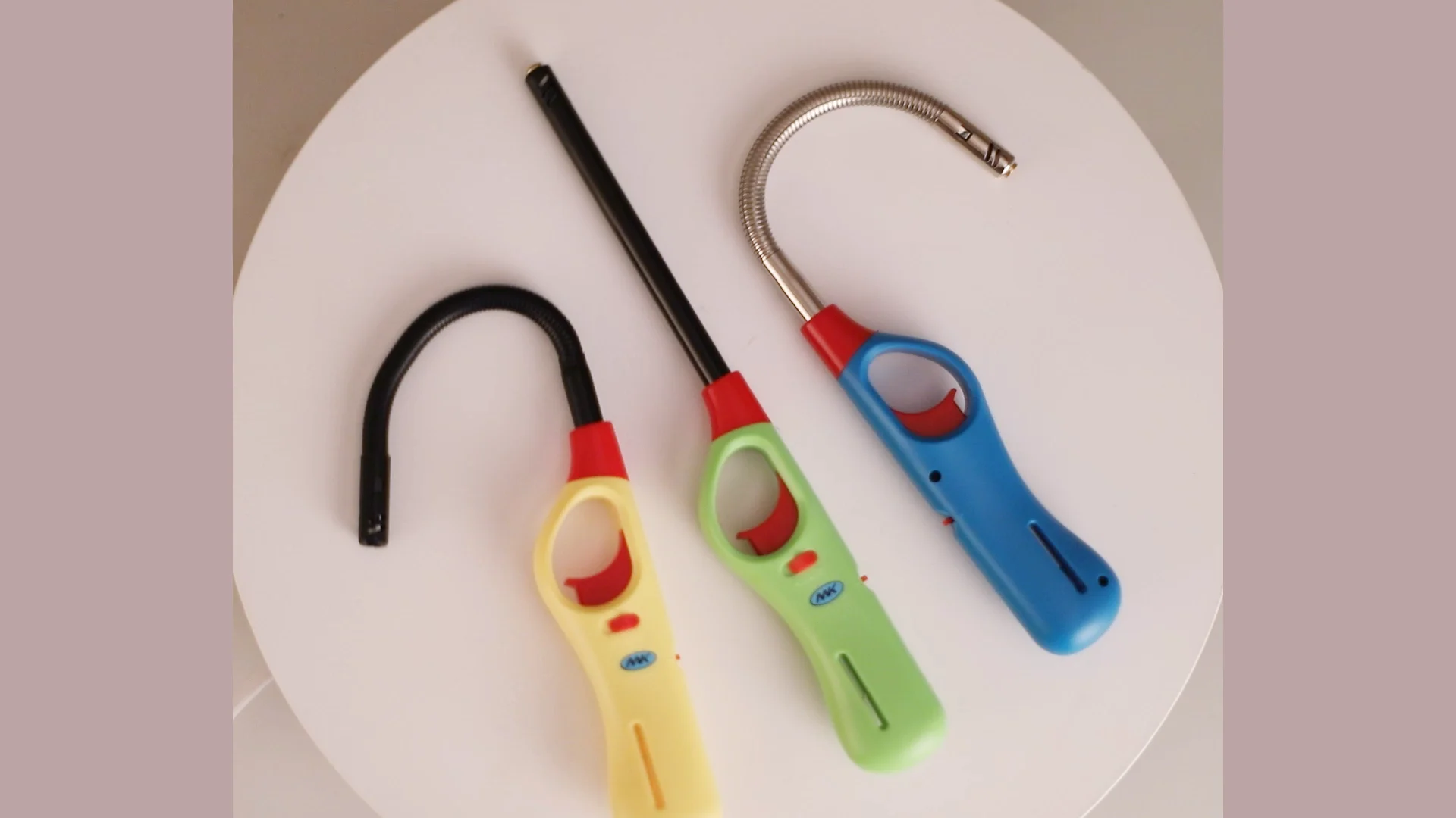 2021 Factory Plastic Lighter Gun Butane Gas Torch Fire Cool Iso 9994