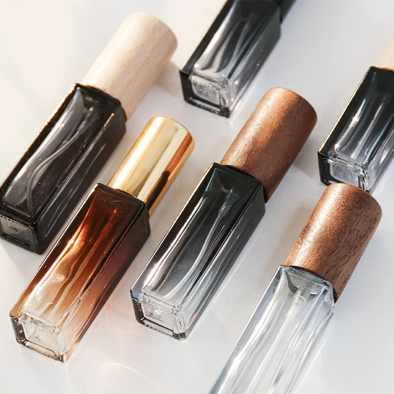 5ml 10ml 15ml square Glass Bottle Empty Perfume Essential Oils Bottle Spray Bottle Atomizer with Shiny Gold Silver Cap