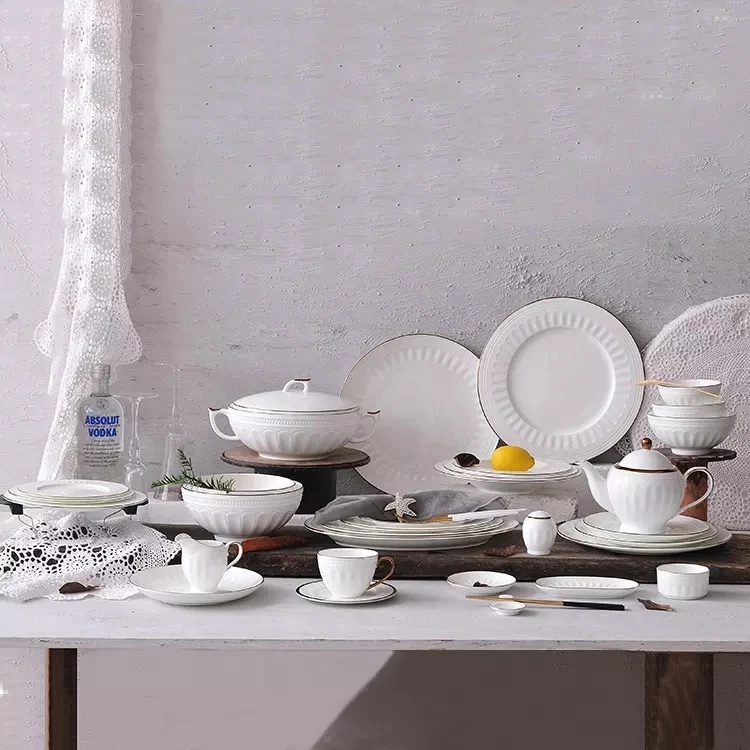 P&T Bone China Dinner Plate Set White Chinese Porcelain Unbreakable Dishes  Plates Contemporary Cutlery Set Royal Dinner Sets