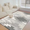 Beige e grigio scuro