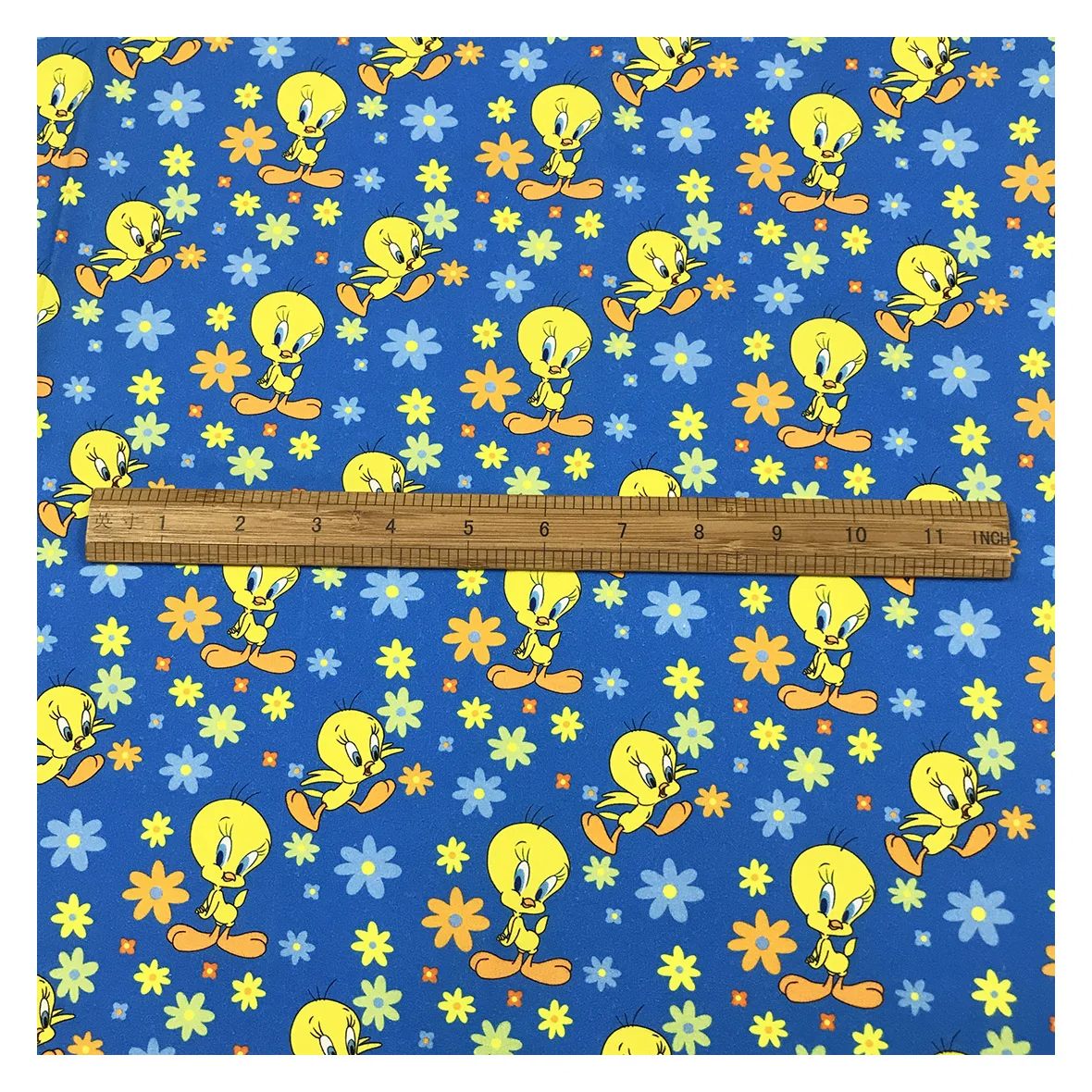 The Factory Outlet Tweety Cartoon Custom Baby Print Cotton Poplin Fabric 135gsm Fabric Digital Printing for Clothing