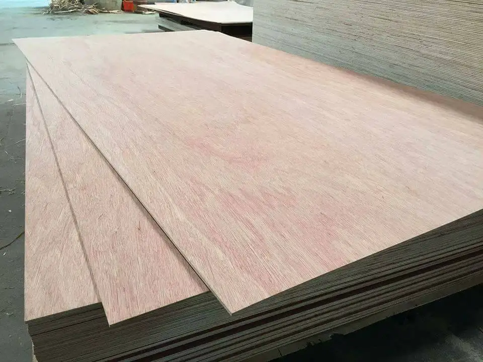 High Quality 18mm Commercial Furniture Plywood Pine Plywood Sheet With