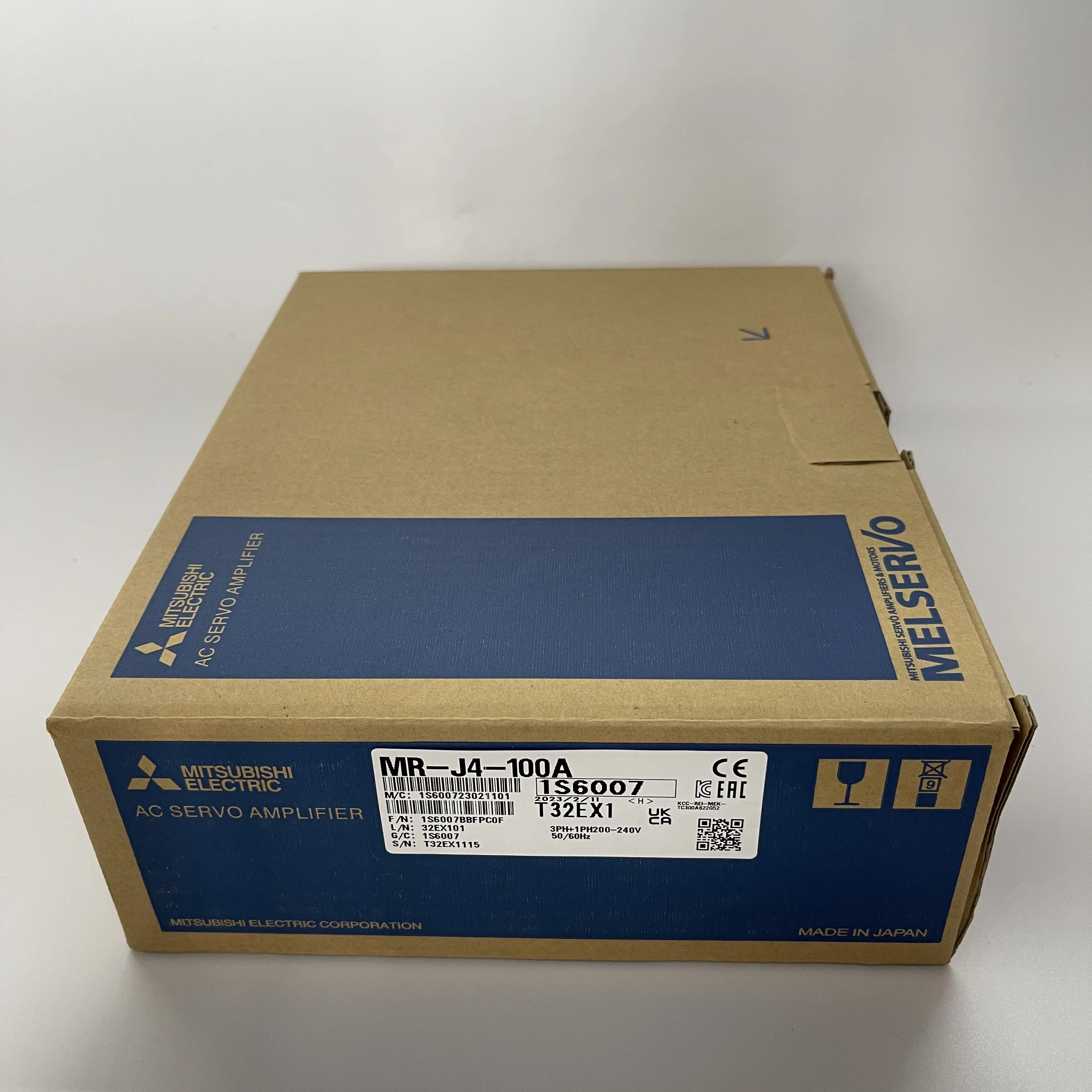 MITSUBISHI AC Servo Amplifier MR-J4-100A MITSUBISHI AC Servo Amplifier MR-J4-100A