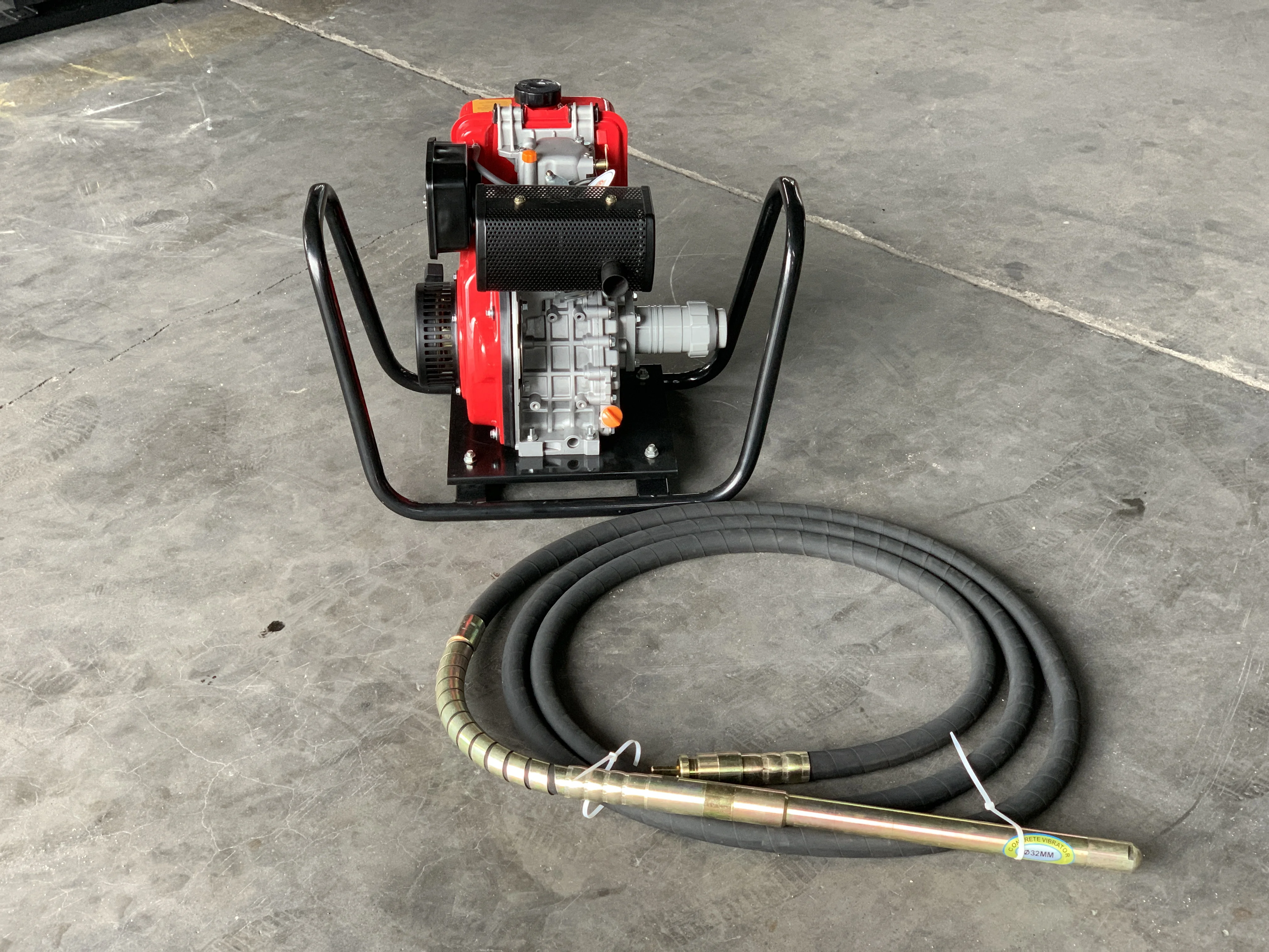 Japanese Style Concrete Vibrator With Robin Engine Ey20 Buy Honda