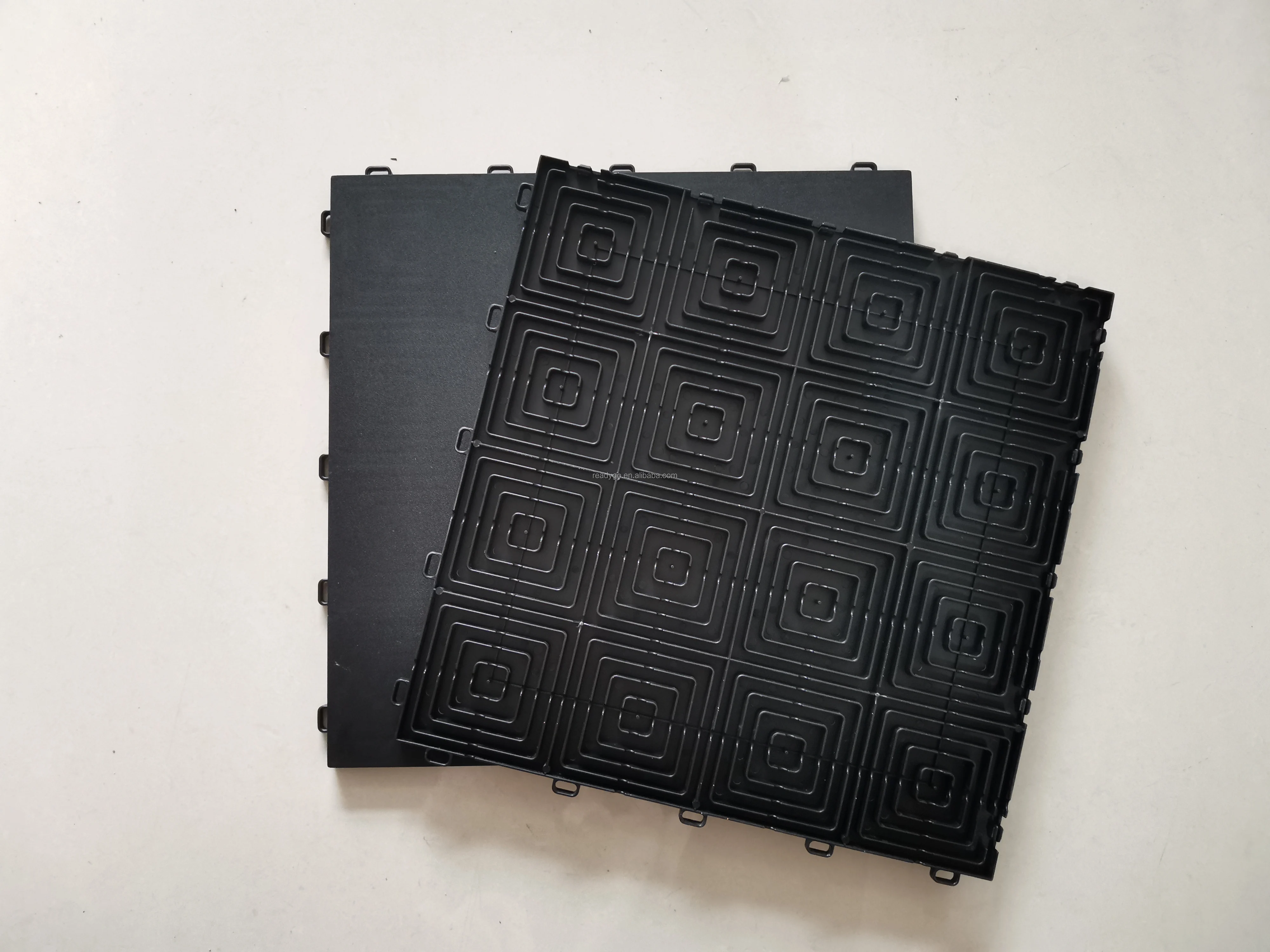 black blackground.jpg